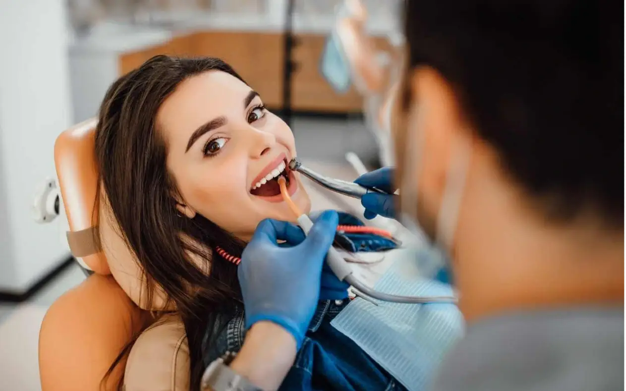 Greške kod zuba 5 svakodnevnih navika koje potajno slabe vaše zube
