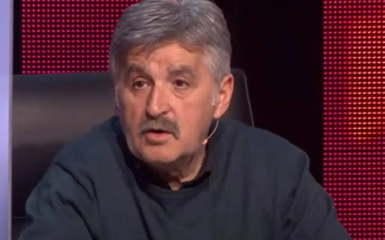 Dragan Stojković Bosanac tokom žiriranja u Zvezdama Granda
