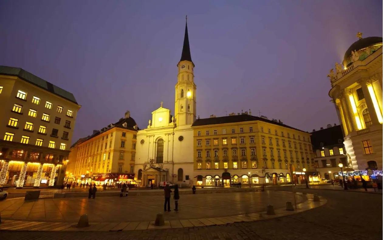Austrija uvodi stroge mere štednje Austrija uvodi stroge mere štednje: Šta novi državni budžet znači za vas i vaš novčanik?