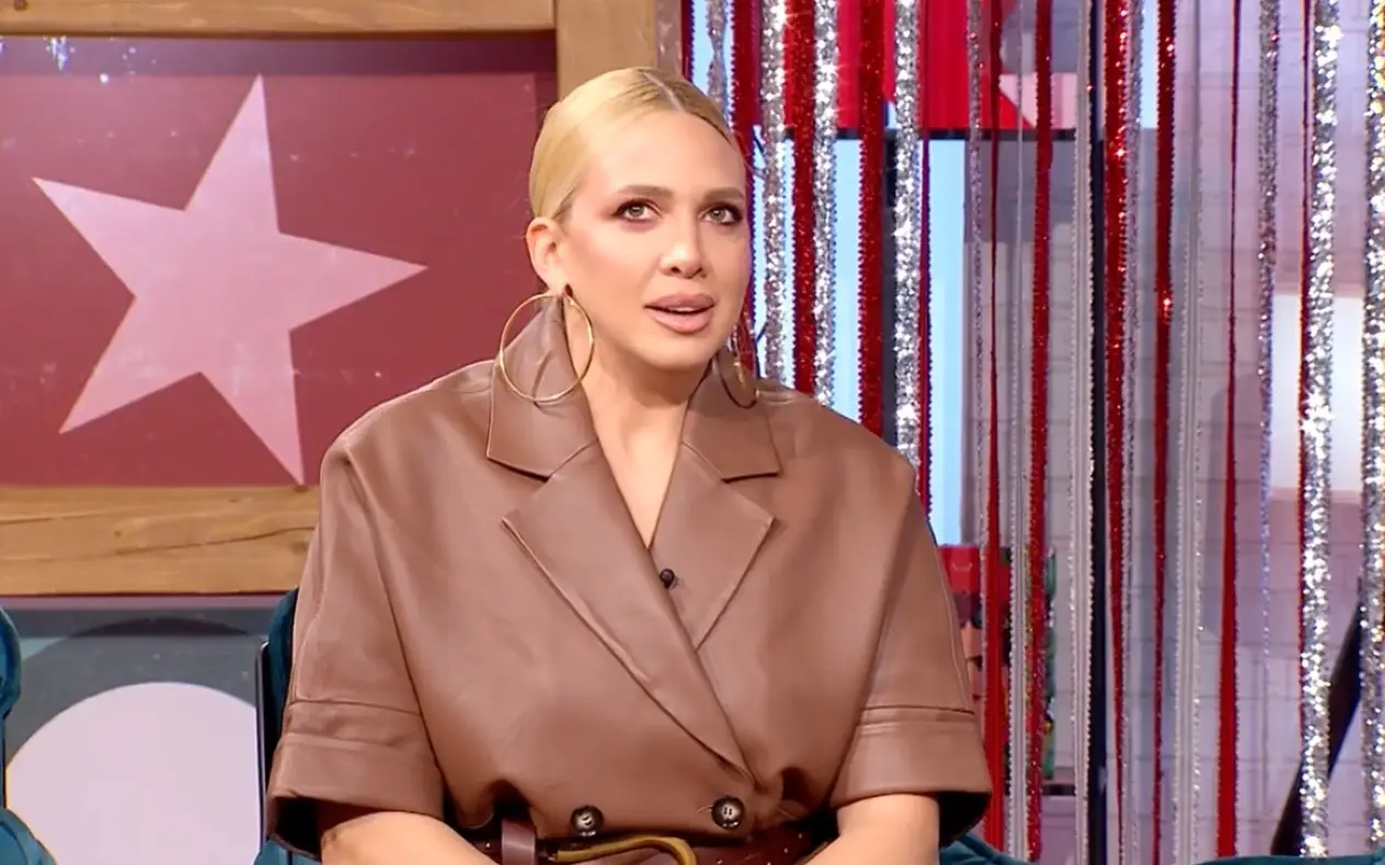 Milica Todorović prvi put u javnosti Milica Todorović prvi put u javnosti nakon porođaja