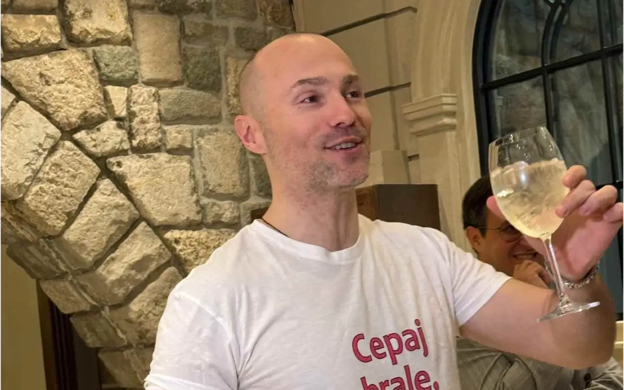 Aca Sofronijević slavi rođenje ćerke