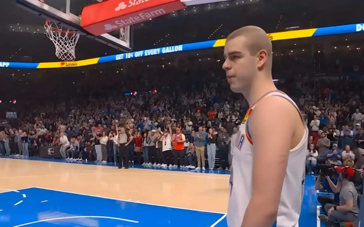 Nikola Topić ponovo na terenu Nikola Topić ponovo na terenu, debitovao u svojoj prvoj NBA utakmici