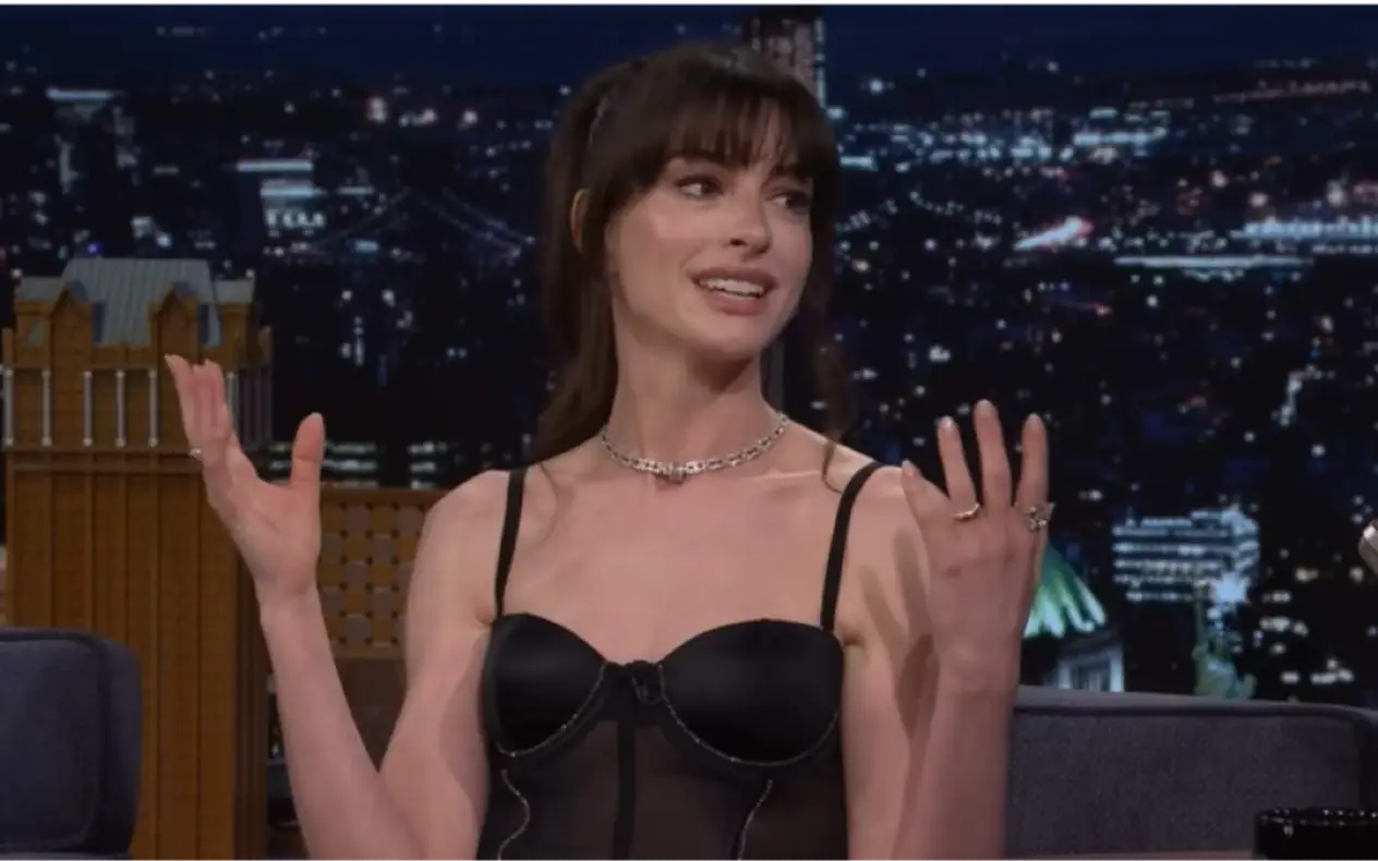 Anne Hateway u emisiji Anne Hateway o roditeljstvu