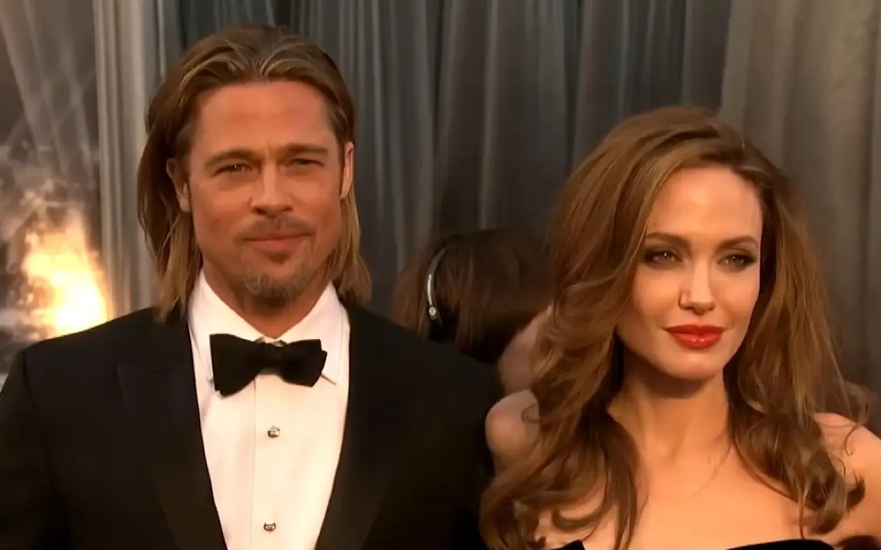 Brad Pitt i Angelina Jolie na fotografiji iz perioda zajedničkog vlasništva nad Château Miraval imanjem u Francuskoj, koje je sada predmet pravne bitke