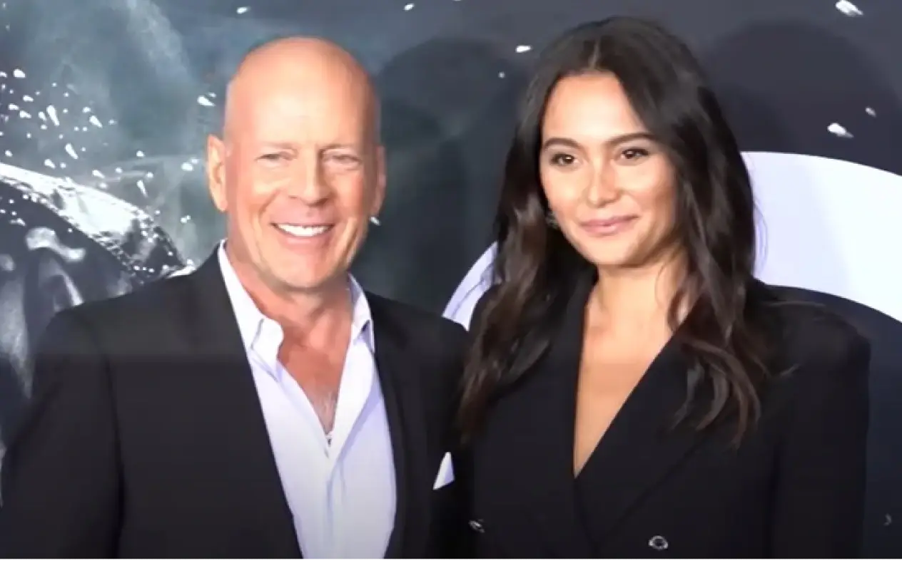 Bruce Willis i Emma Willis Bruce Willis i Emma Willis na svečanosti na crvenom tepihu
