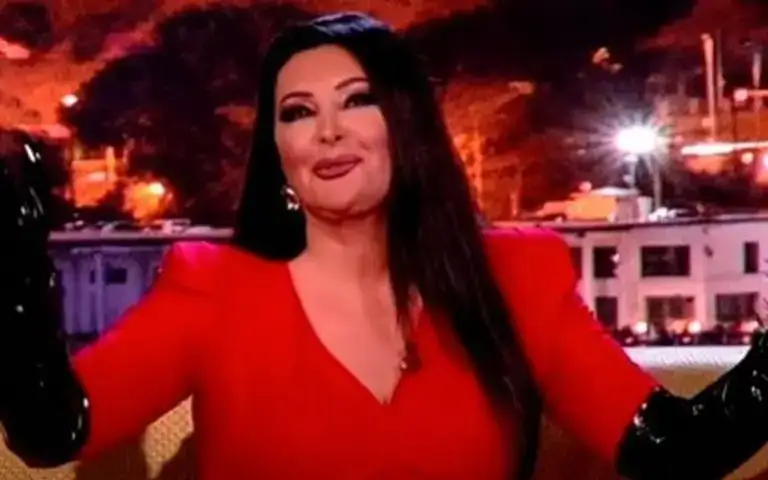 Dragana Mirković u crvenoj haljini u emisiji Amig show