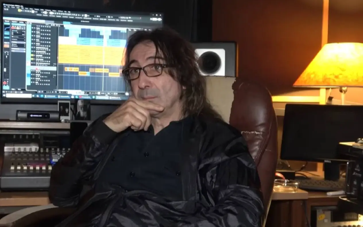 Goran Ratković Rale u muzičkom studiju