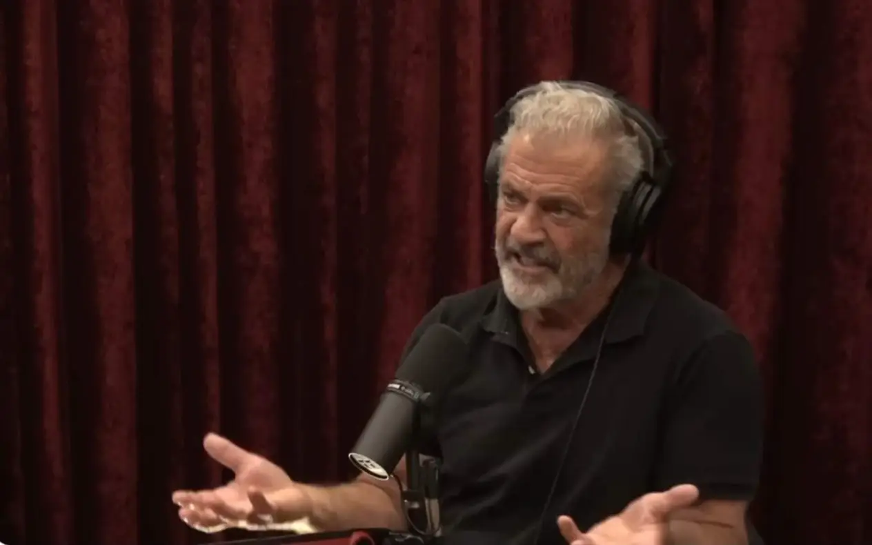 Mel Gibson raskid Mel Gibson ostavio devojku nakon devet godina