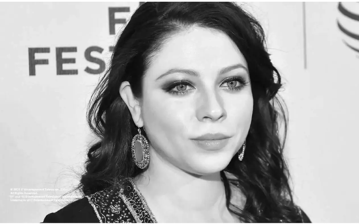 Michelle Trachtenberg - crno bela fotografija