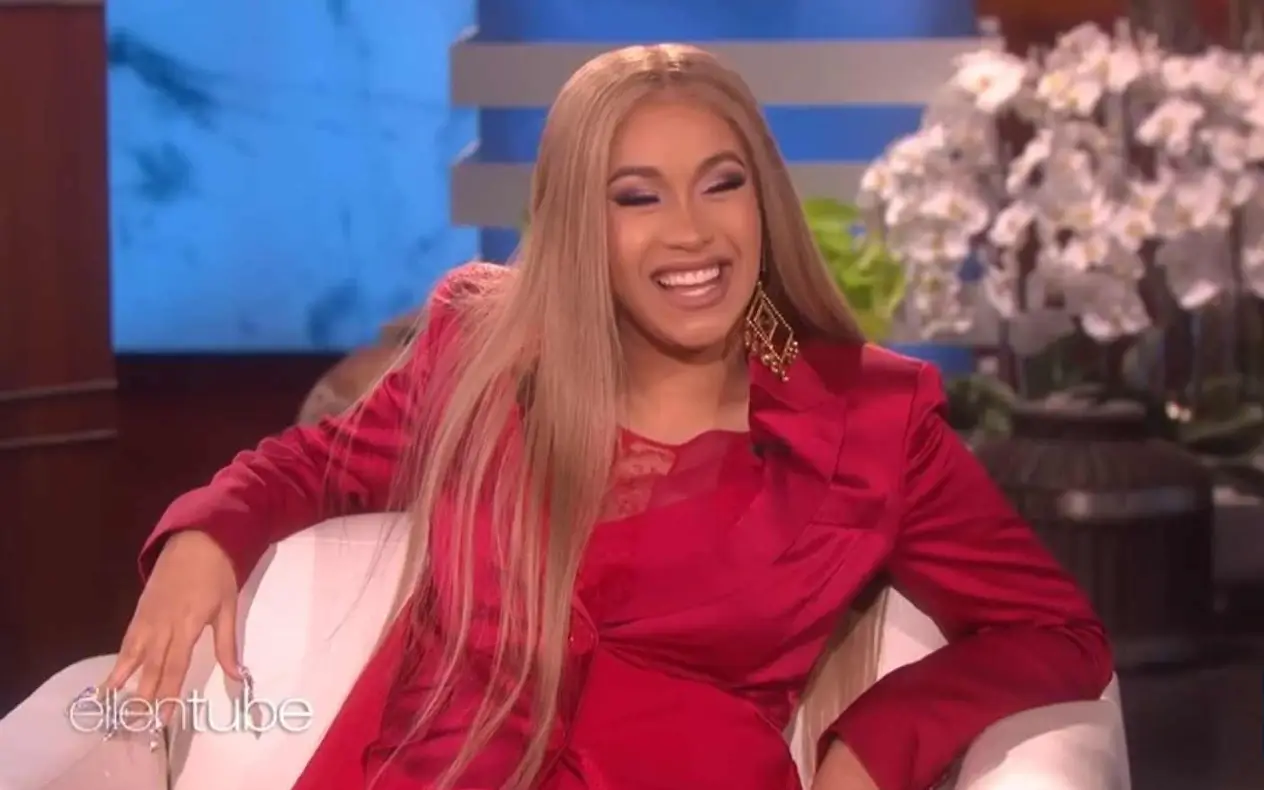 Cardi B nije prala kosu mesecima