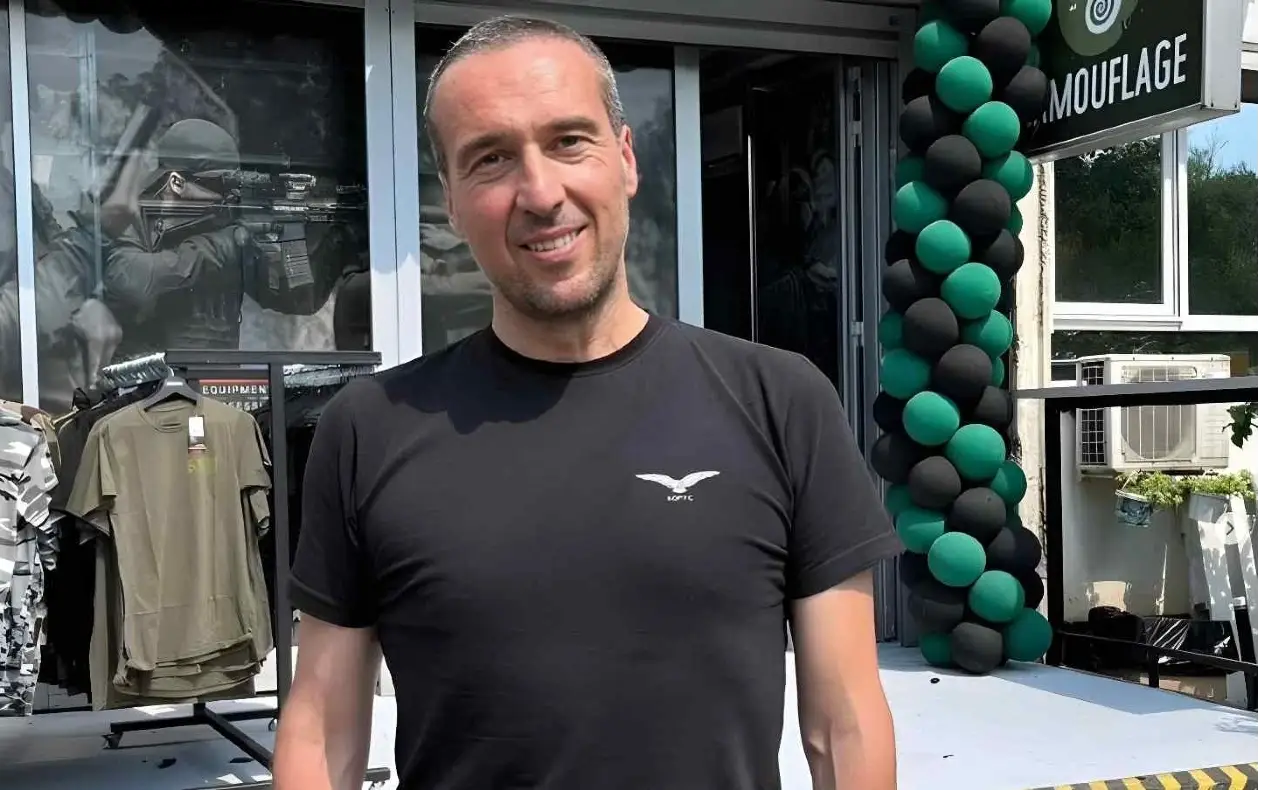 Mladen Mijatović tokom otvaranja prodavnice