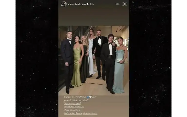 Porodična fotografija Davida Beckhama Romeo Beckham porodična fotografija sa Davidovog 50. rođendana