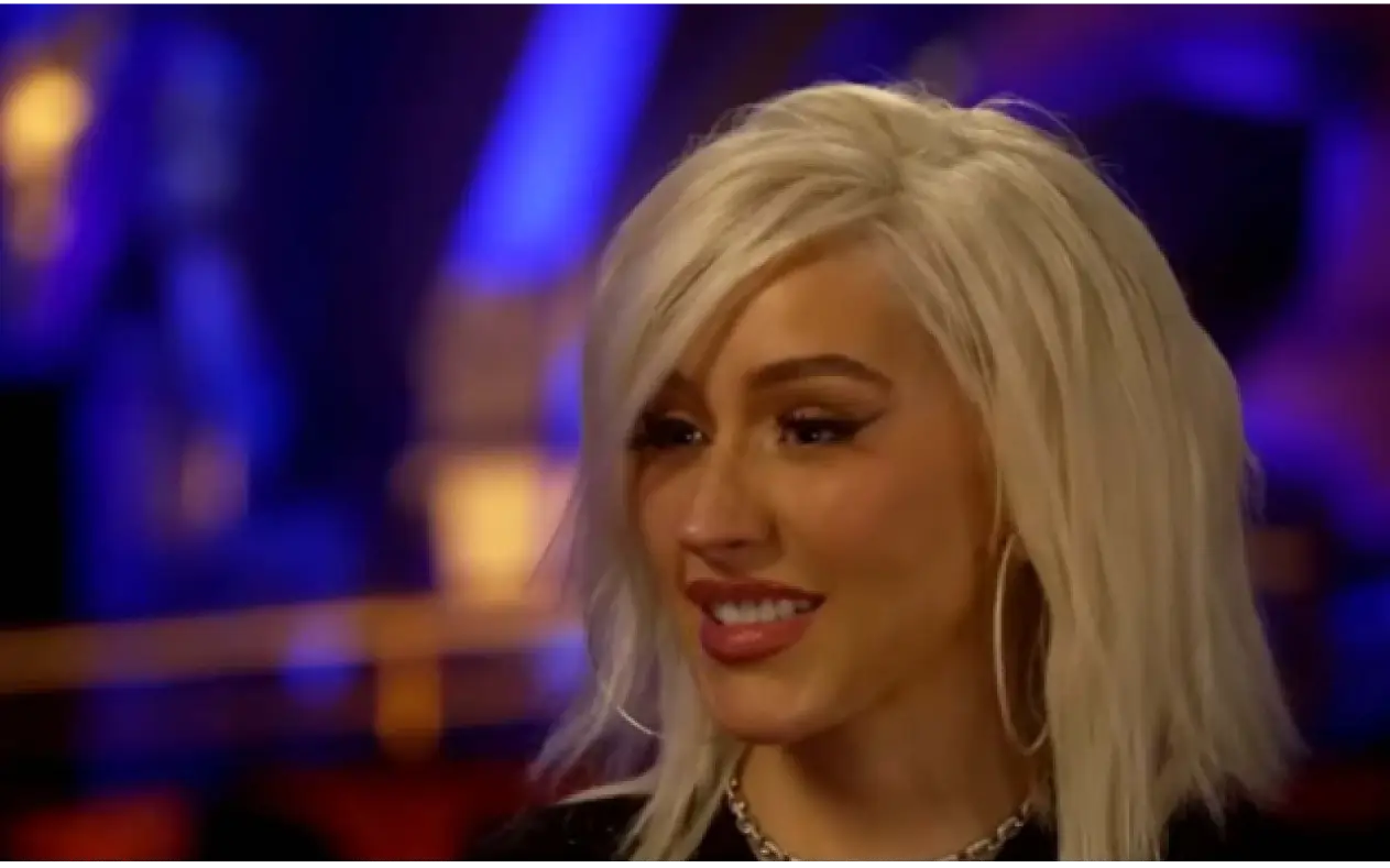 Nage fotografije Christine Aguilere