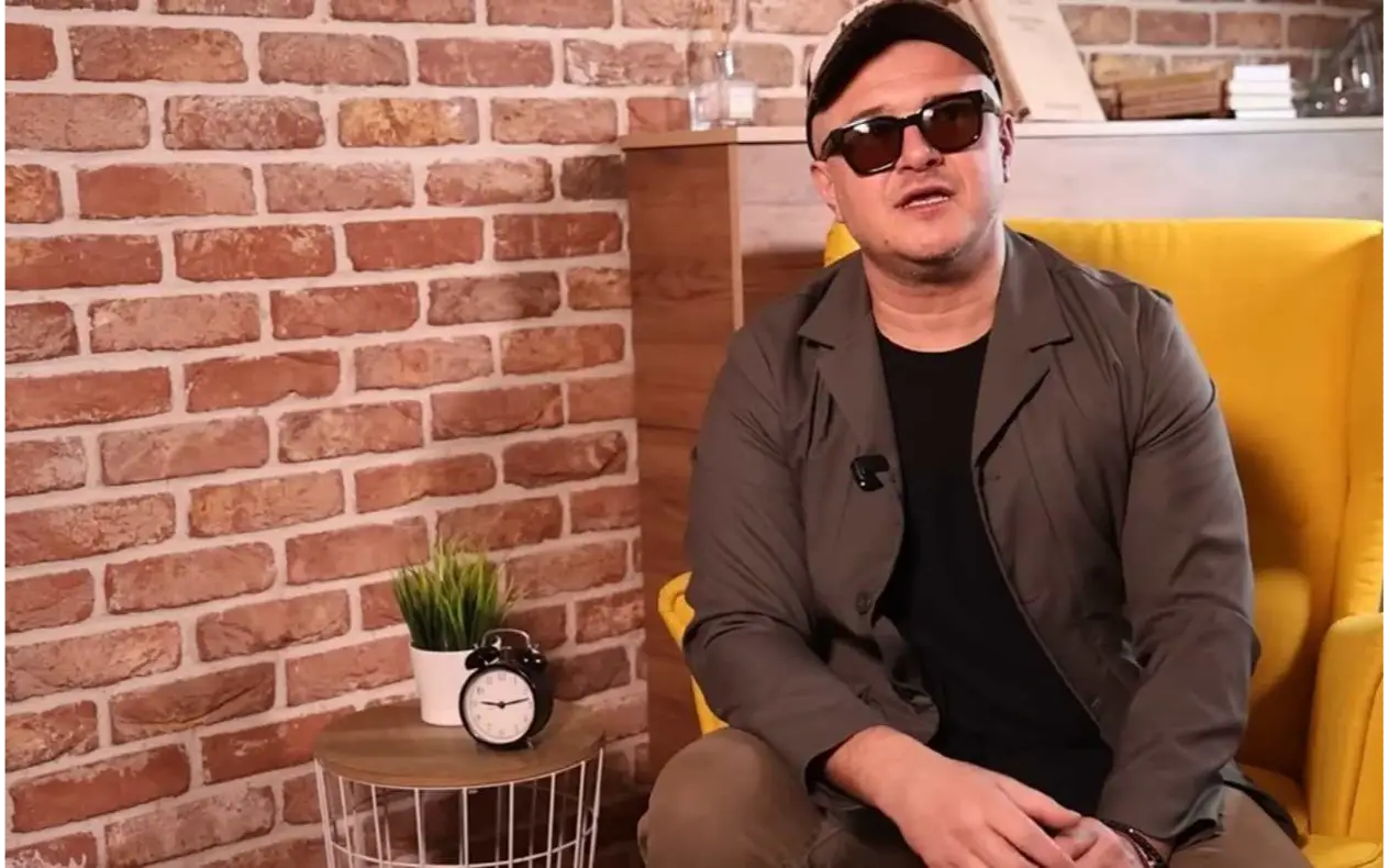 Sale Tropico o razvodu sa Jovanom Pajić