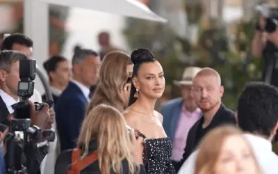 Crveni tepih na Cannes Film Festivalu koji je sinoć otvoren