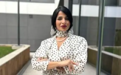 Jelena Bukovčić u tufnastoj elegantnoj haljini