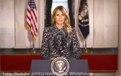 Melania Trump za govornicom u Beloj kući