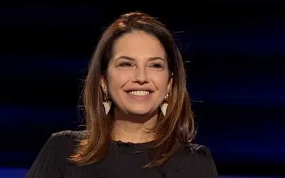 Nataša Ninković, osmeh, gostovanje u tv emisiji Nataša Ninković u crnoj bluzi sa osmehom na licu
