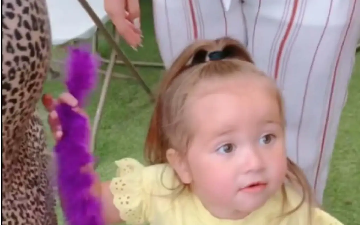 Devojčicca nasmejala milione ljudi