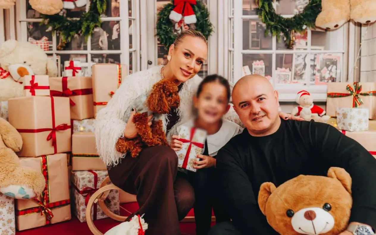 Slađa Allegro sa porodicom