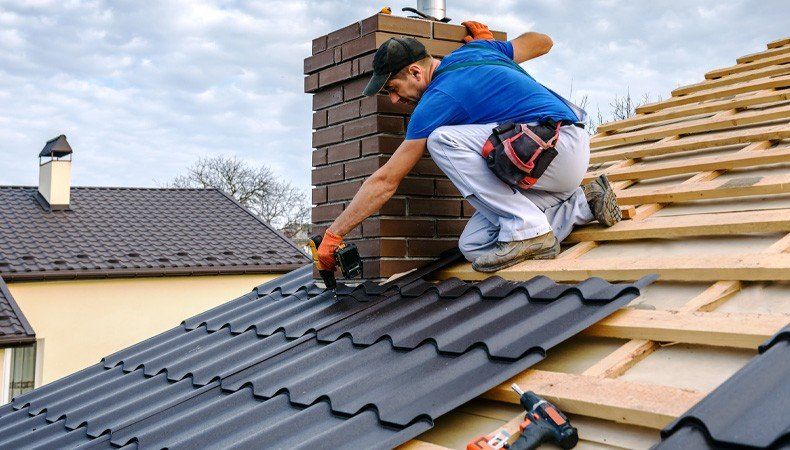 roof leak repair contractor