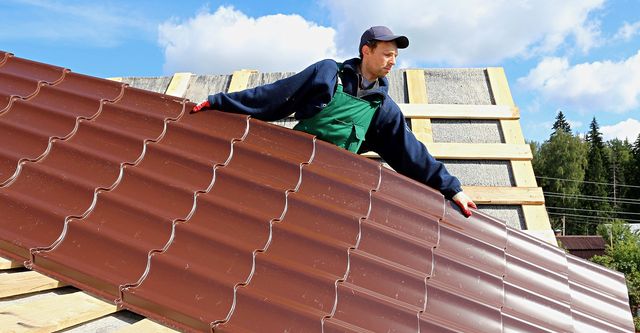 sheet metal roofing contractors