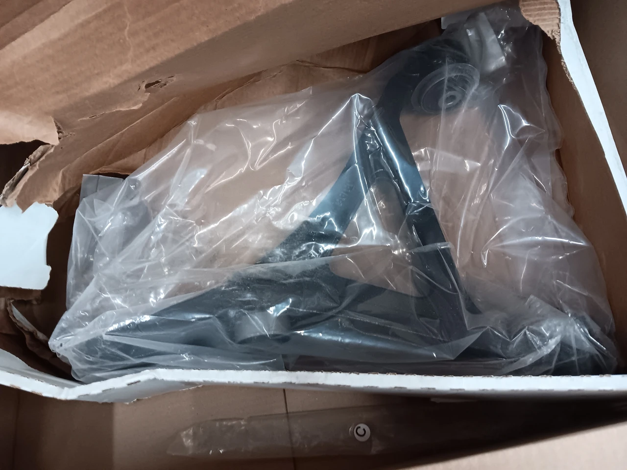 MOOG RK623103 Suspension Control Arm and Ball Joint Assembly