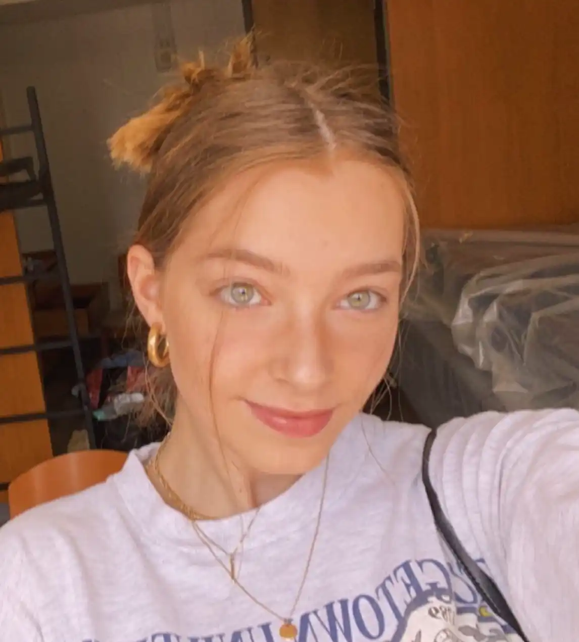 Elizabeth Kronthal  