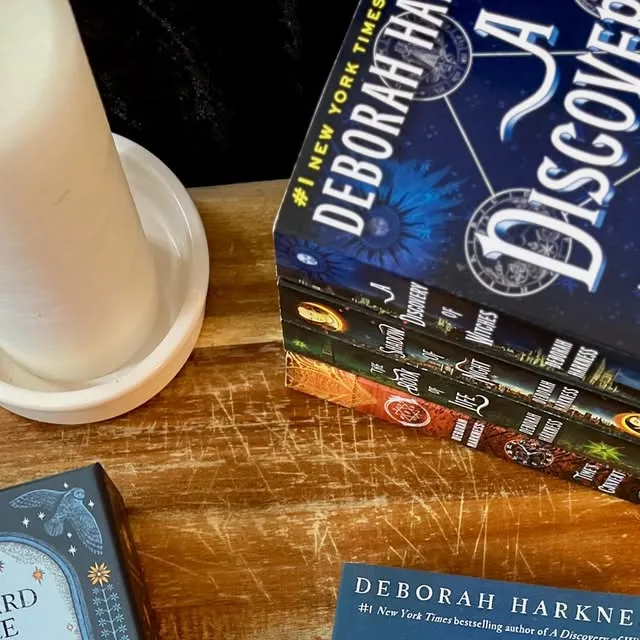 Del Rey Books: Black Bird Oracle Deck Giveaway