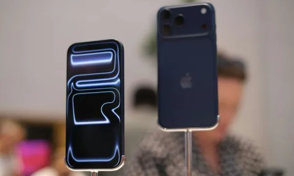 Apple iPhone 17 Pro Giveaway