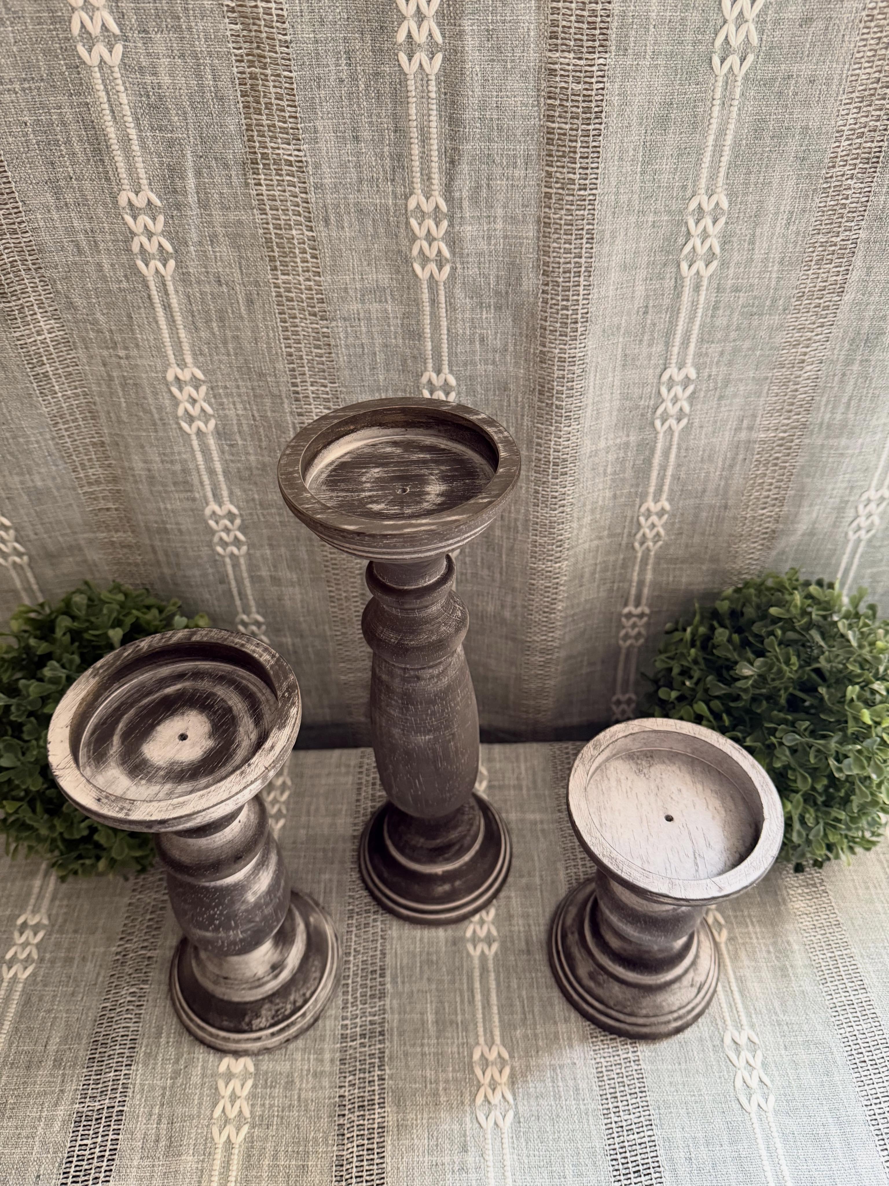 Set 3 Candeleros de madera color gris