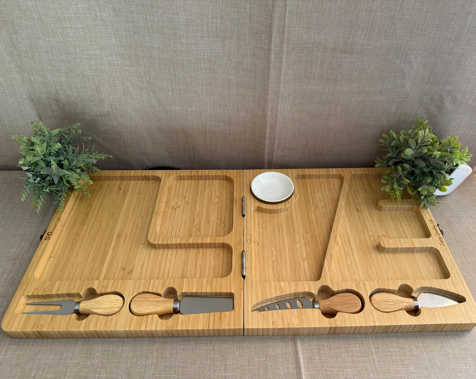 Tabla de Queso cuadrada estilo maleta