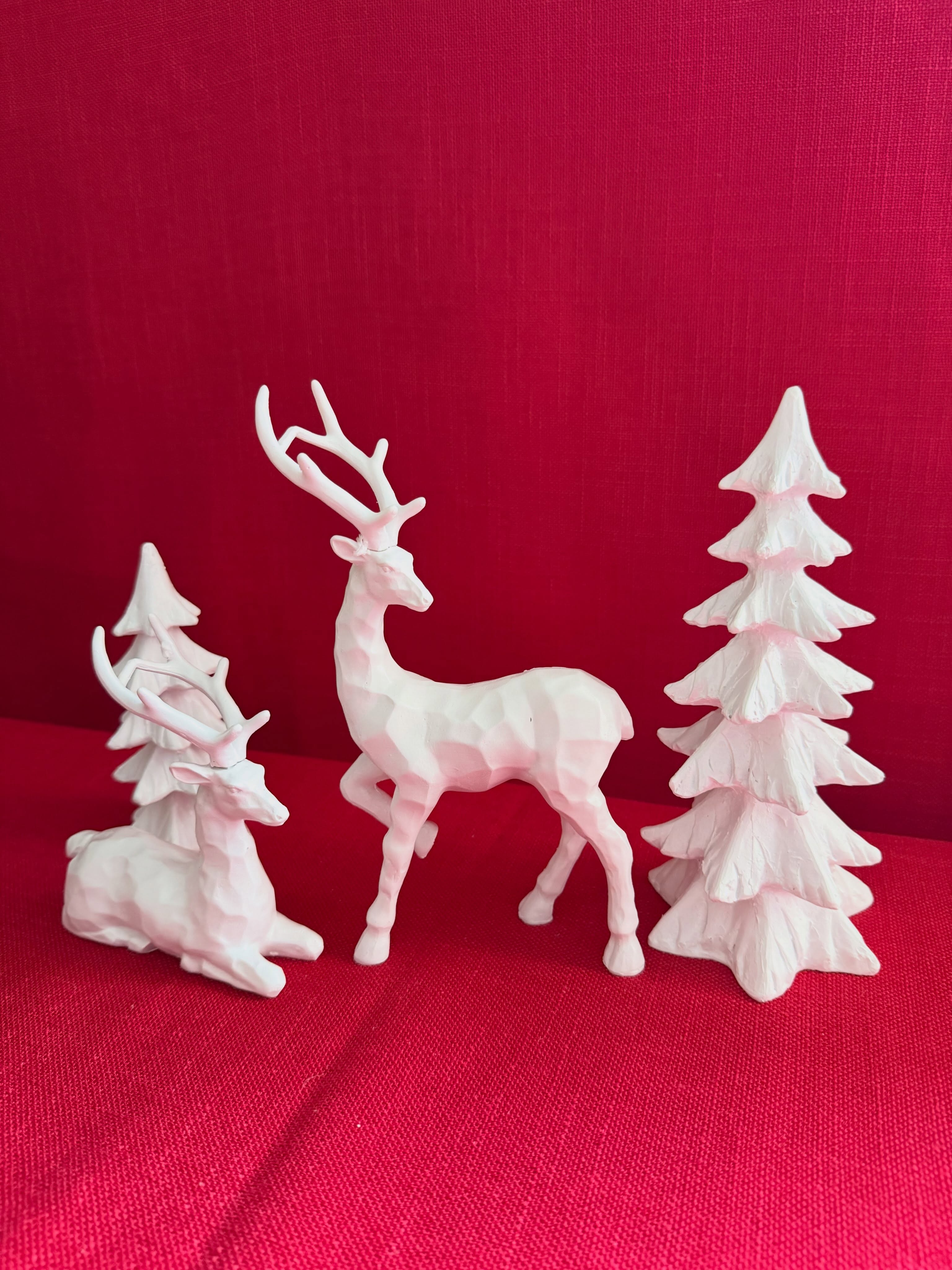 Set de 4 figuras reno navideño y árboles para decoración