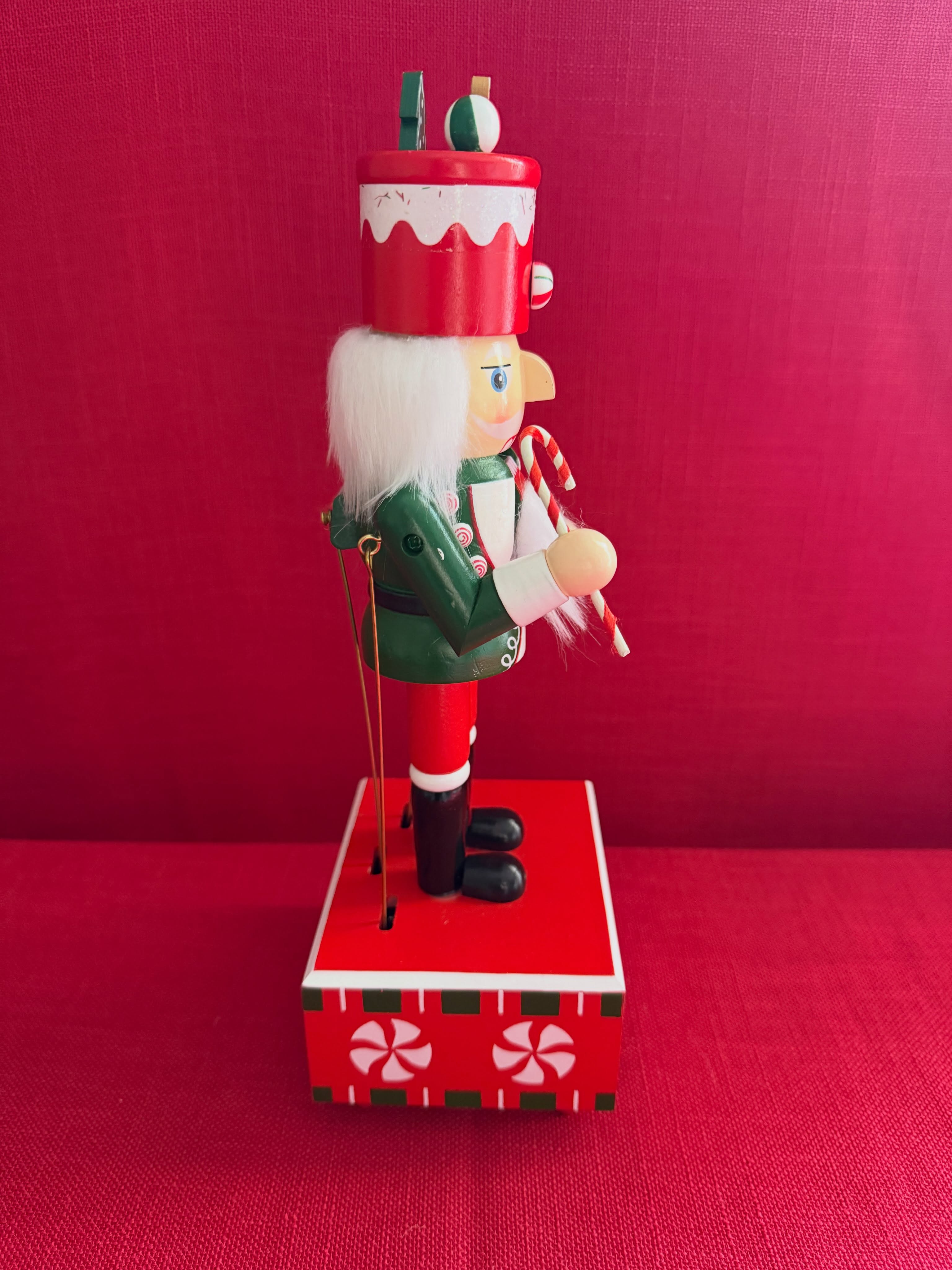 Adorno navideño de cascanueces