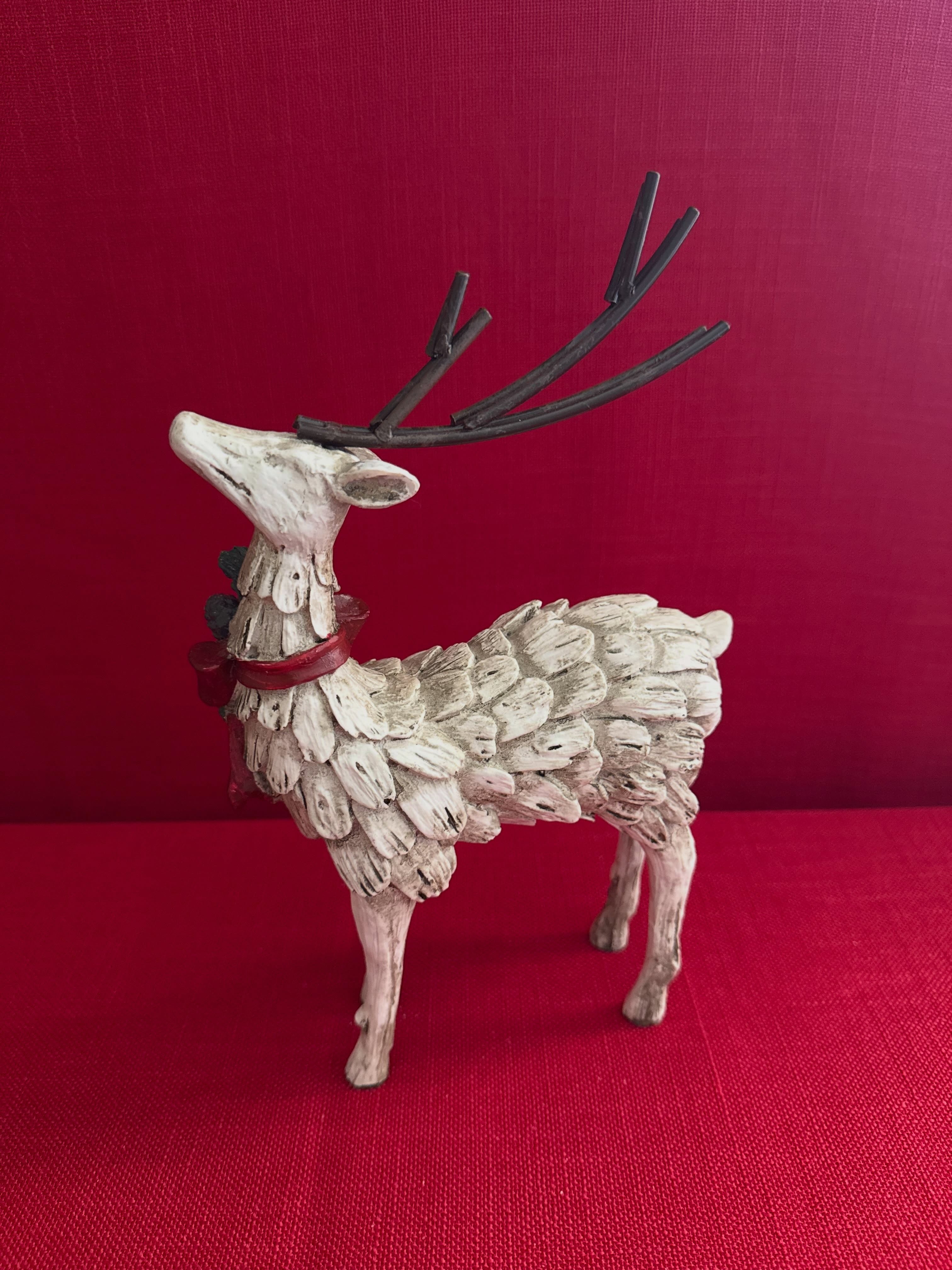 Reno navideño para decoración color blanco de cerámica
