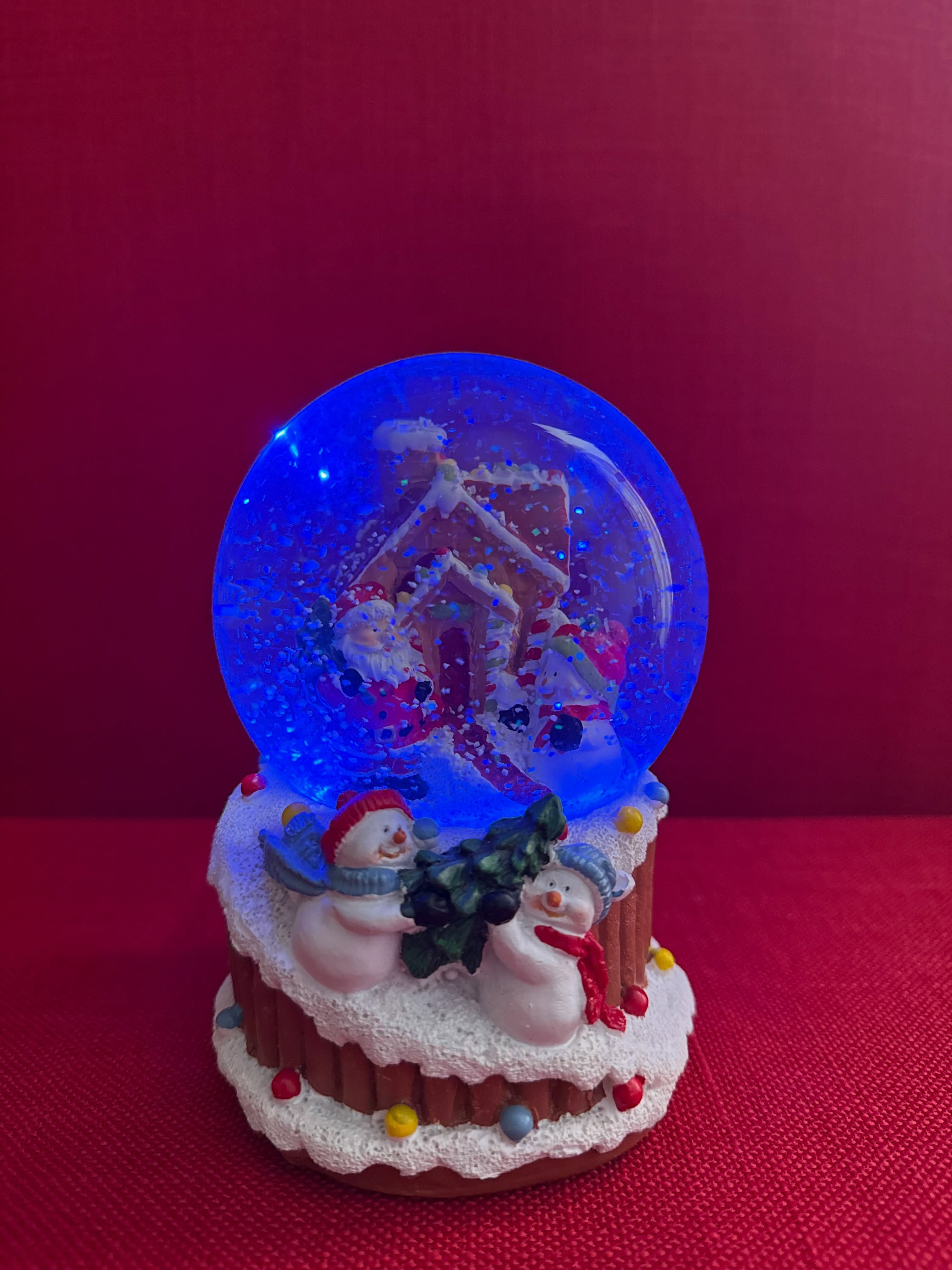 Decoración navideña con purpurina de Santa Clause con