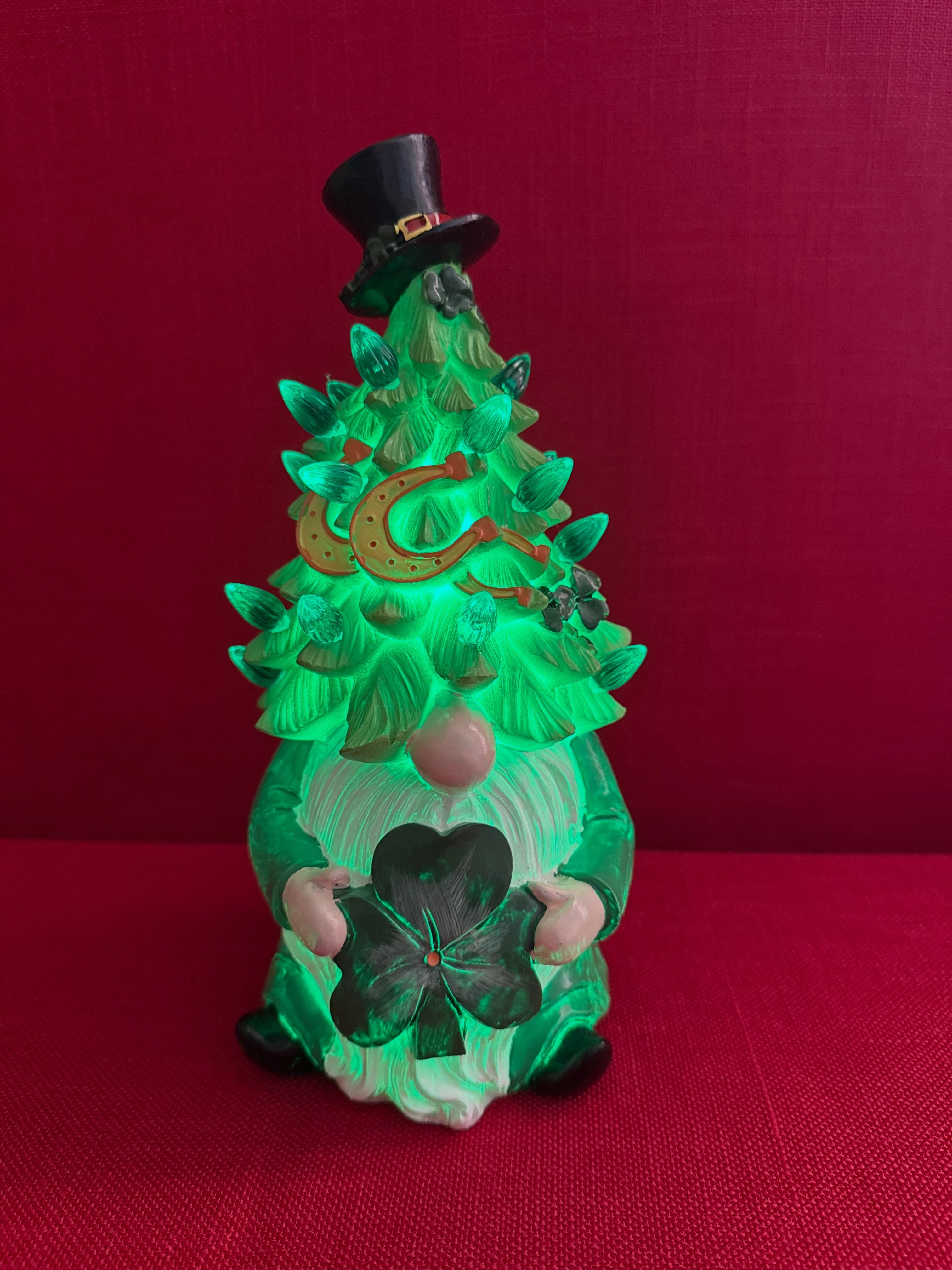 Decoración navideña de árbol de Gnomo de resina