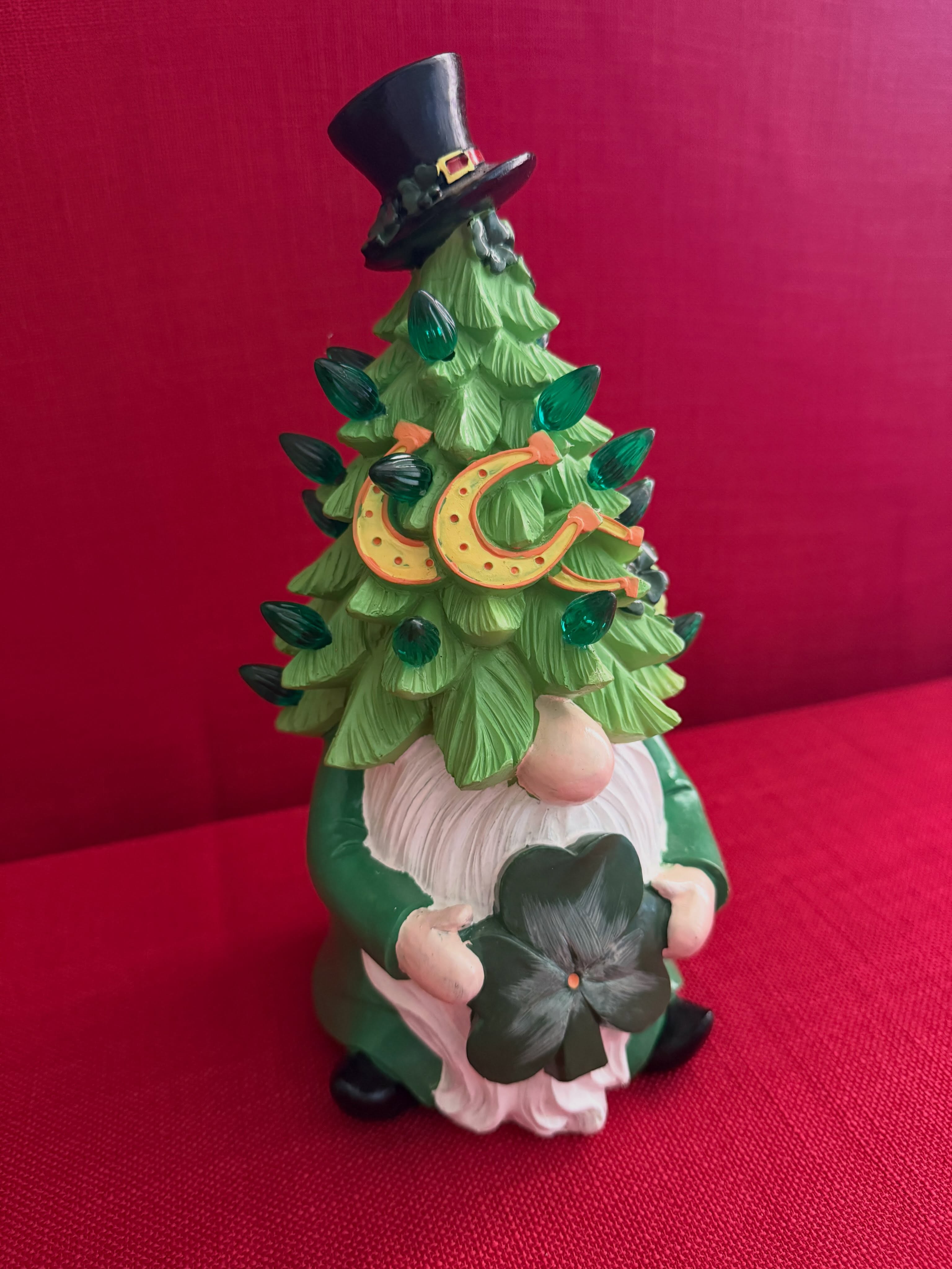 Decoración navideña de árbol de Gnomo de resina