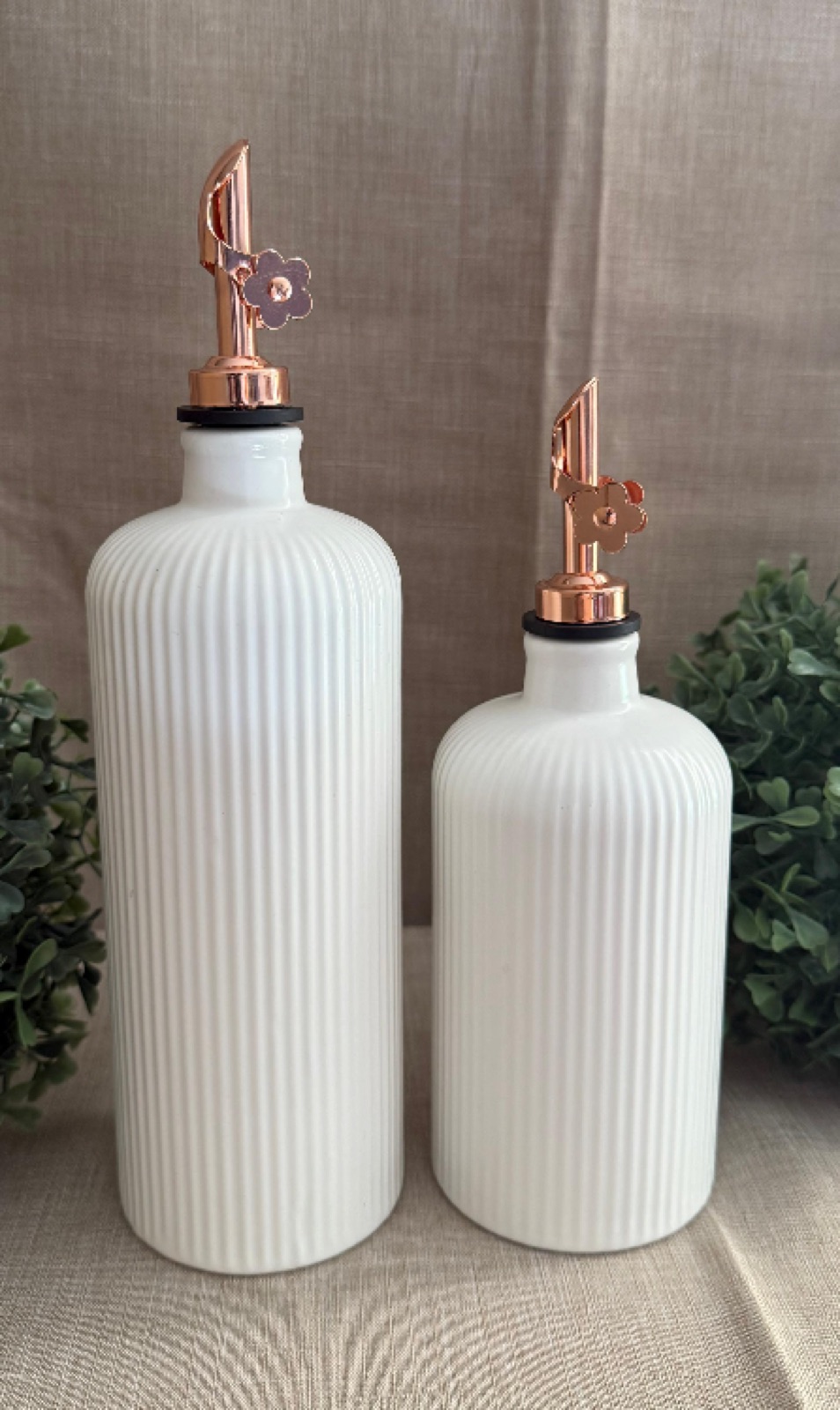 Set de 2 Aceiteros Blancos