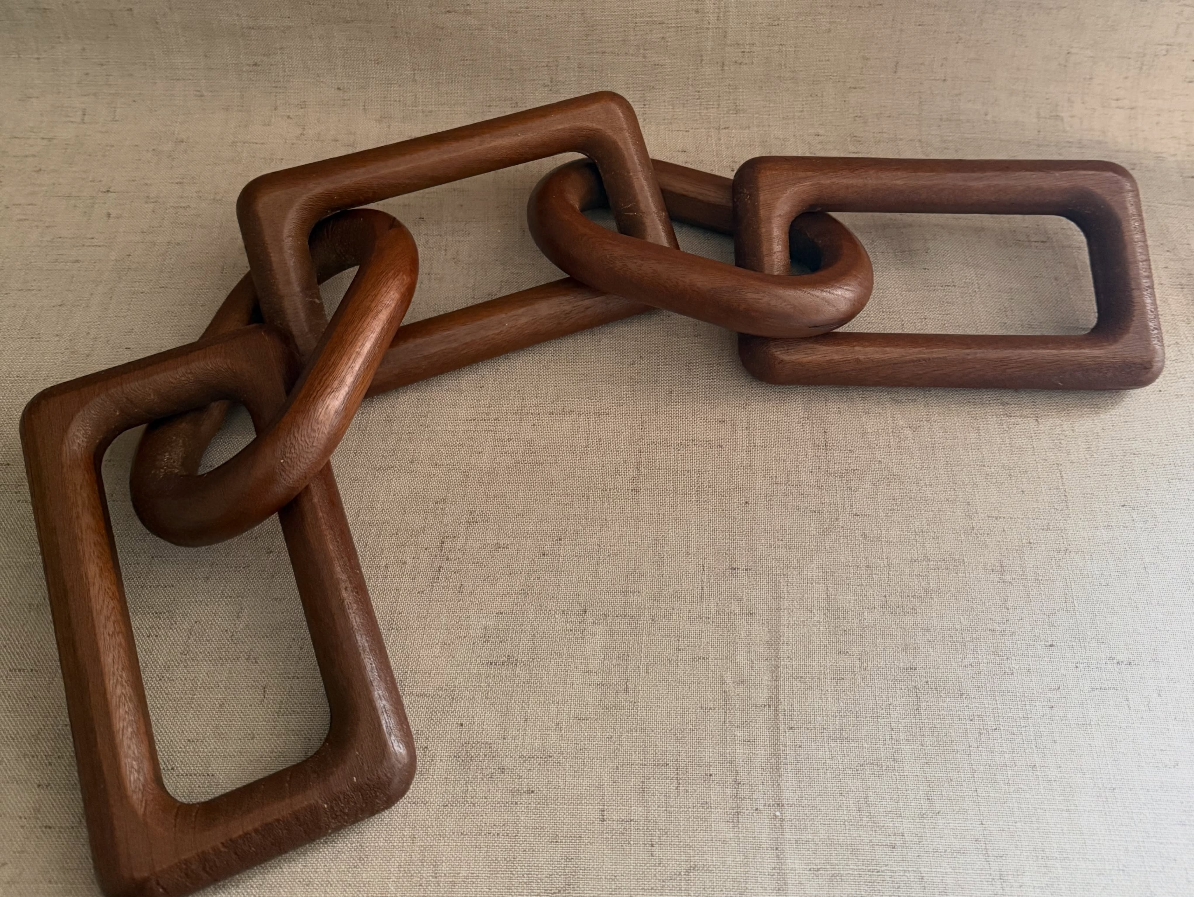 Cadena decorativa de eslabones de madera