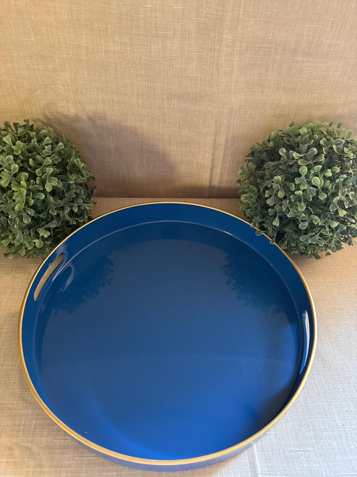 Bandeja de Acrílico Azul con Borde Dorado
