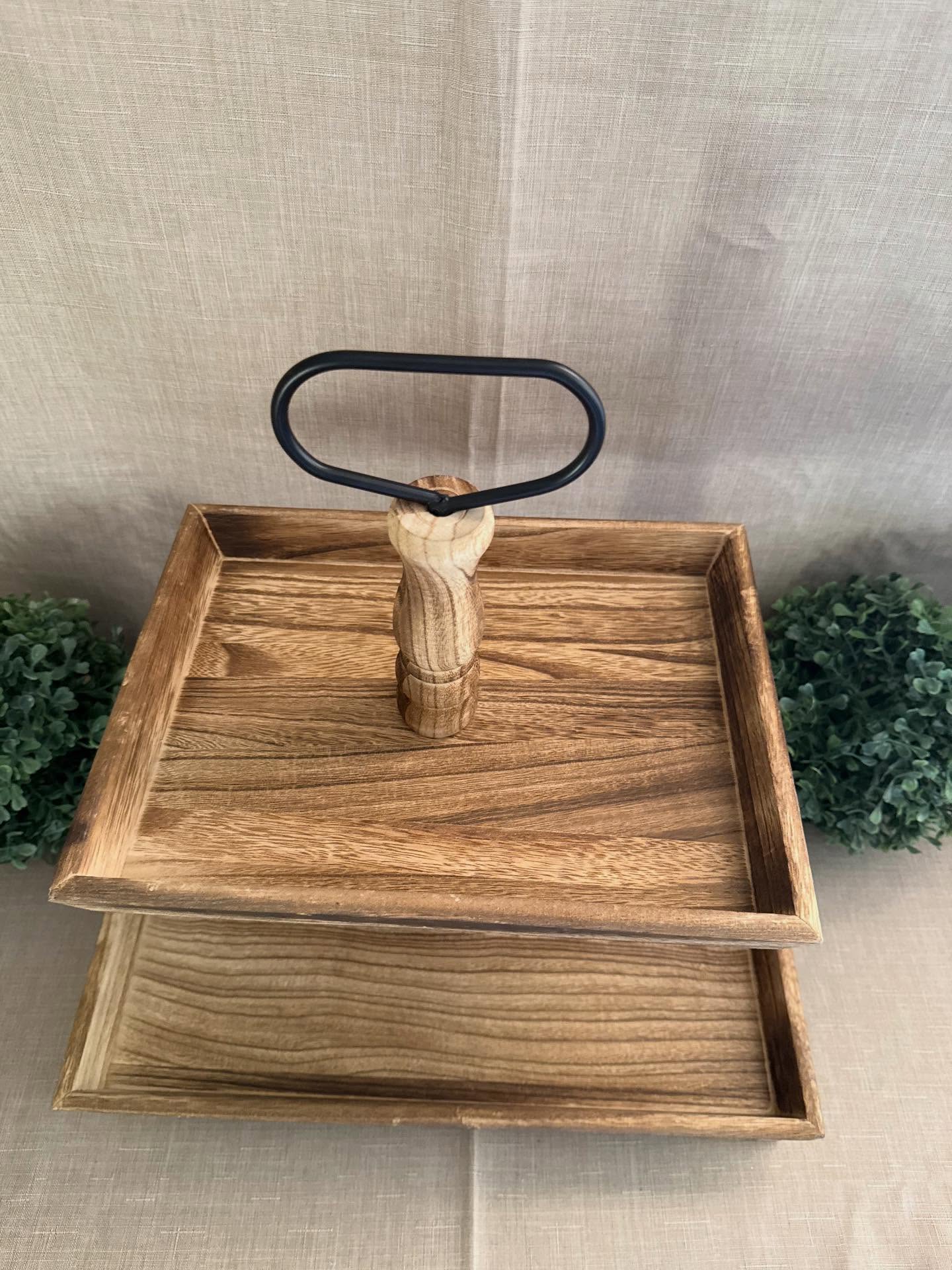 Try de dos niveles de madera,estilo moderno y