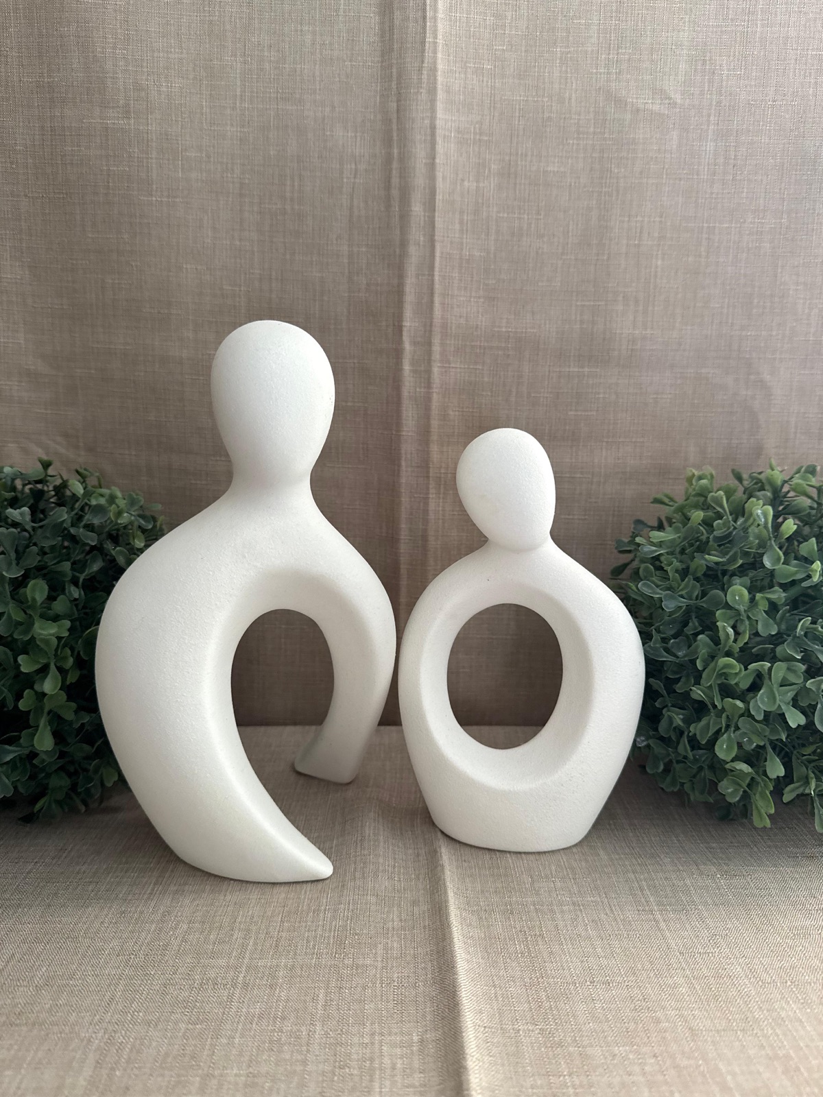 Set de 2 Esculturas Entrelazadas