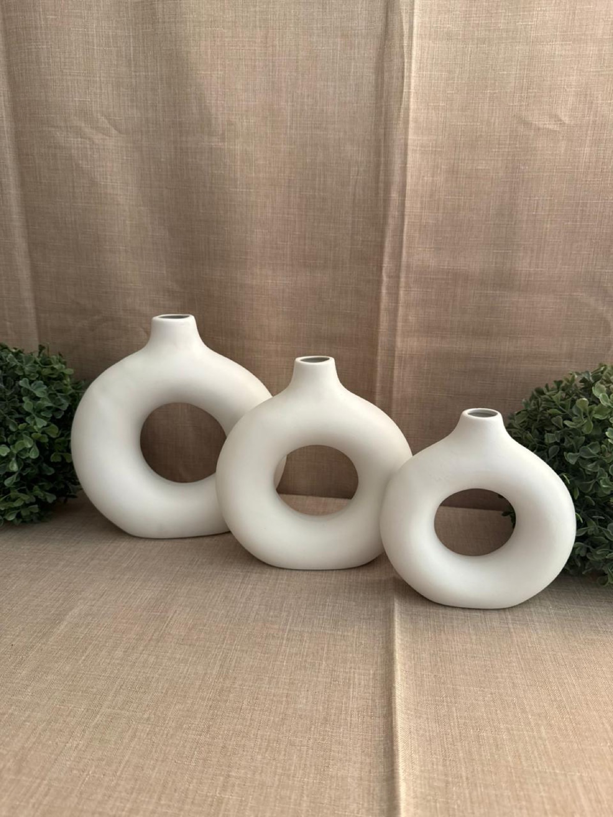 Set de 3 Jarrones Dona Blancos