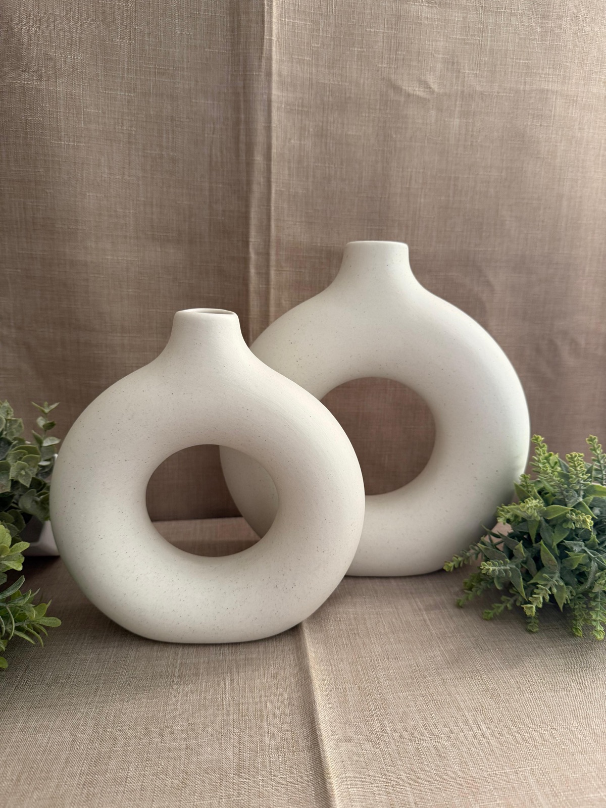 Set de 2 Jarrones Dona Blancos Lisos