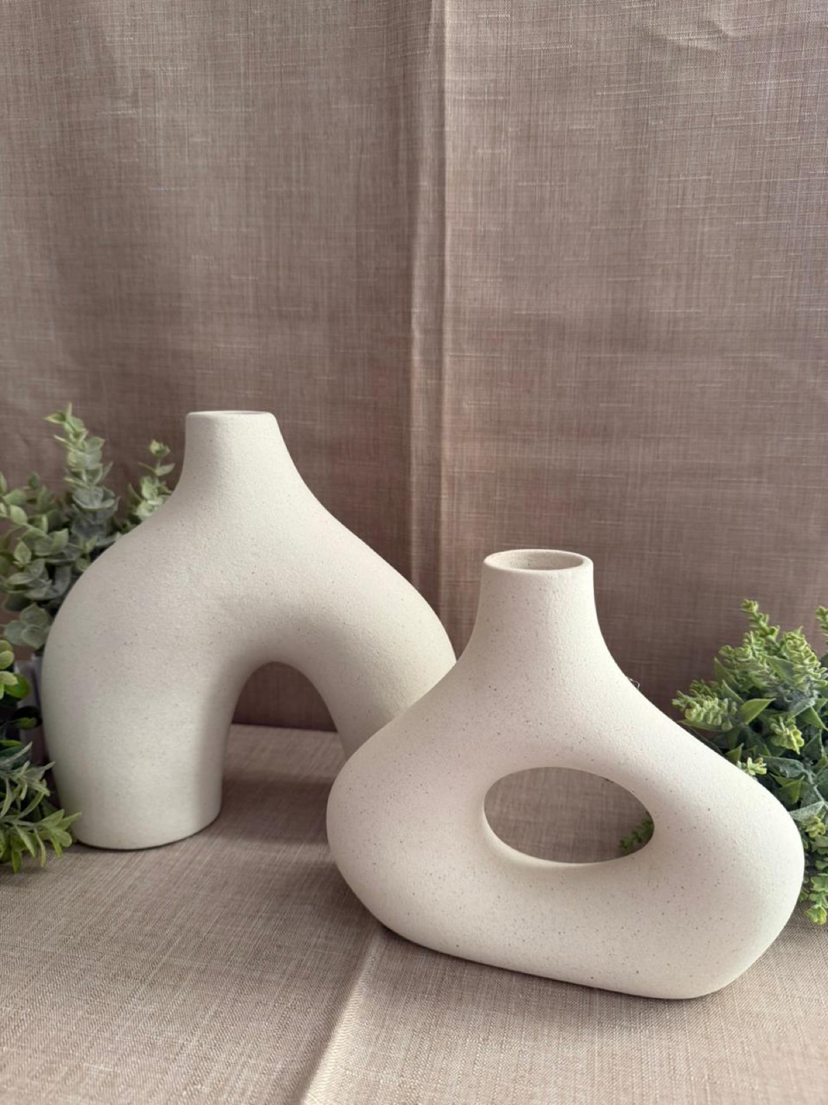 Set de 2 Jarrones Blancos Orgánicos