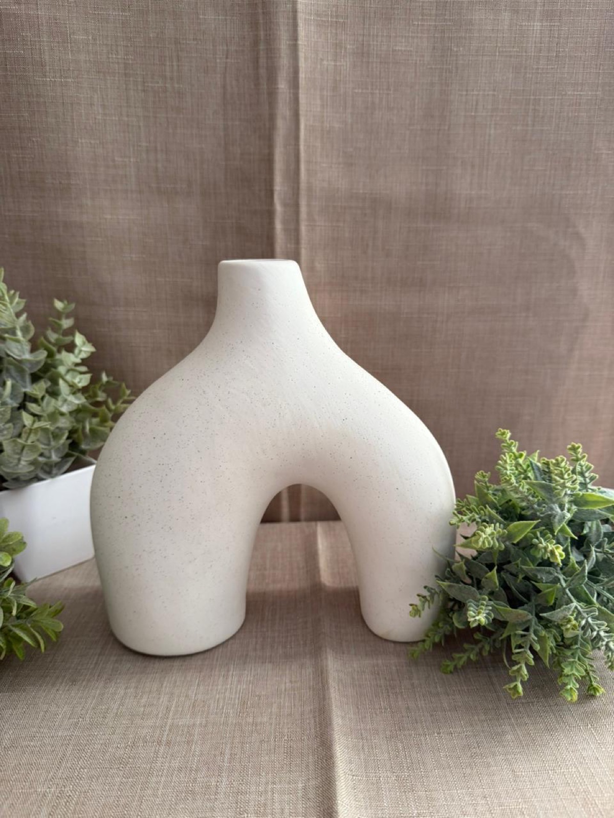 Set de 2 Jarrones Blancos Orgánicos