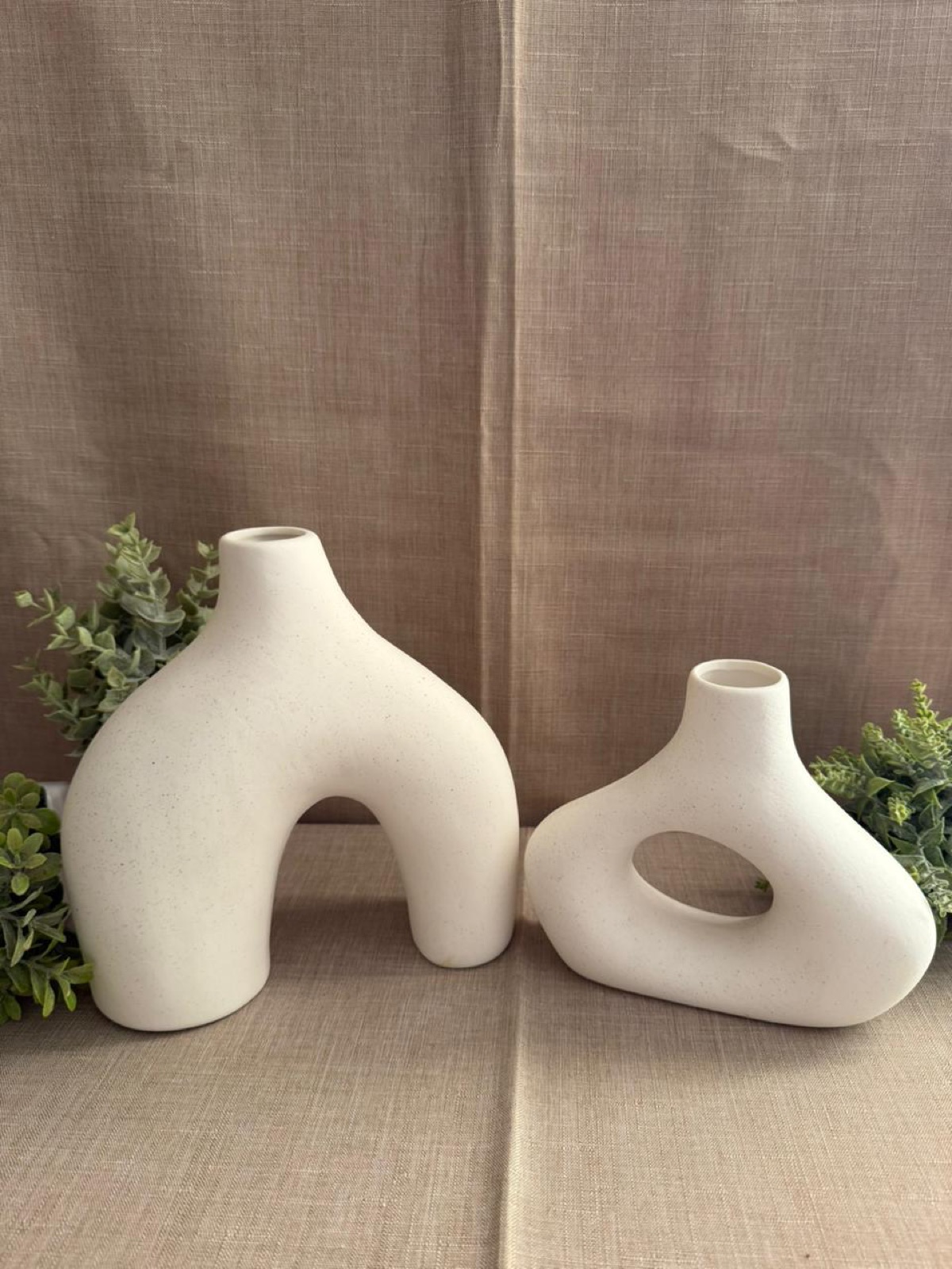 Set de 2 Jarrones Blancos Orgánicos