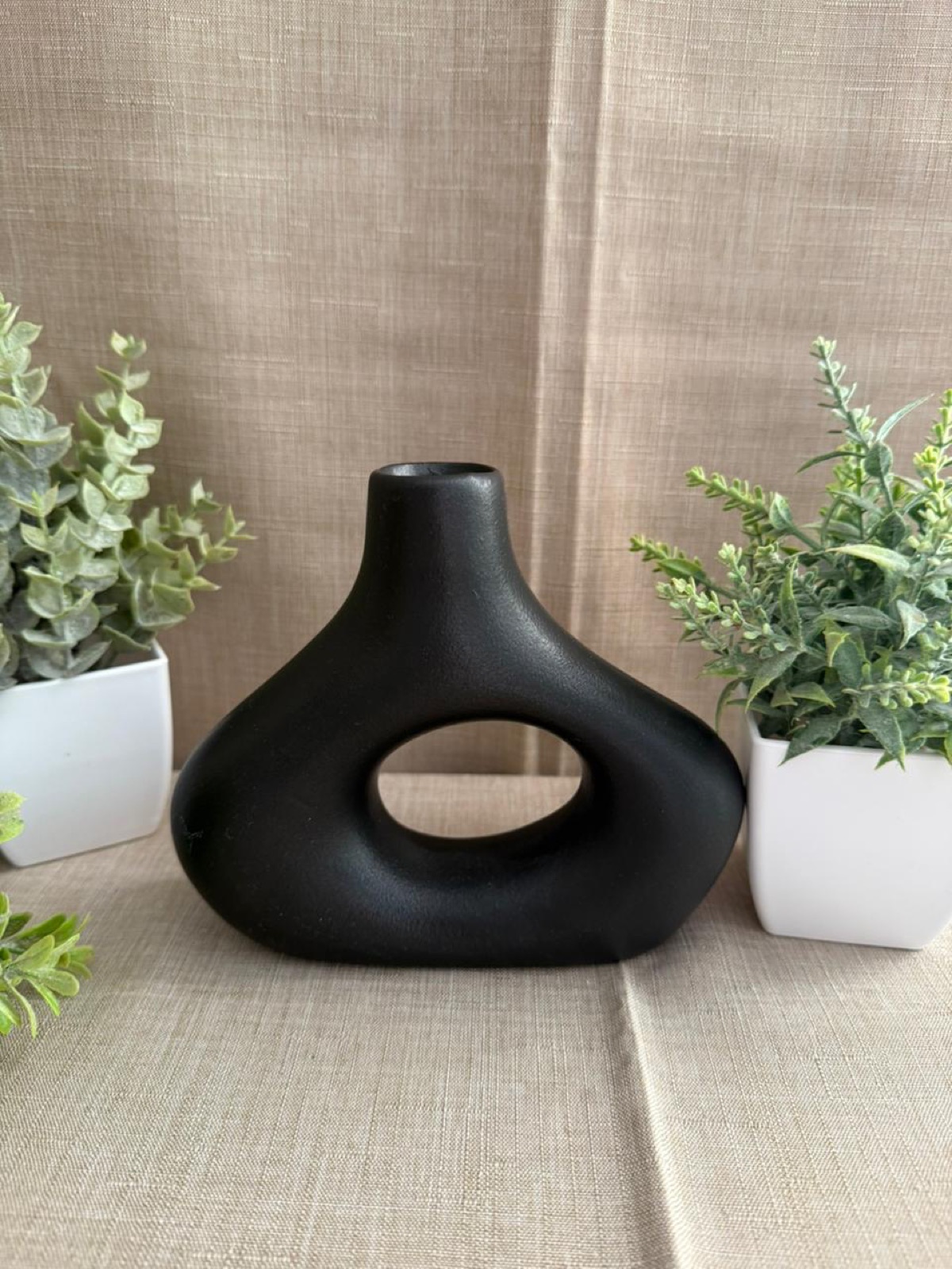 Set de 2 Jarrones Irregulares Negros