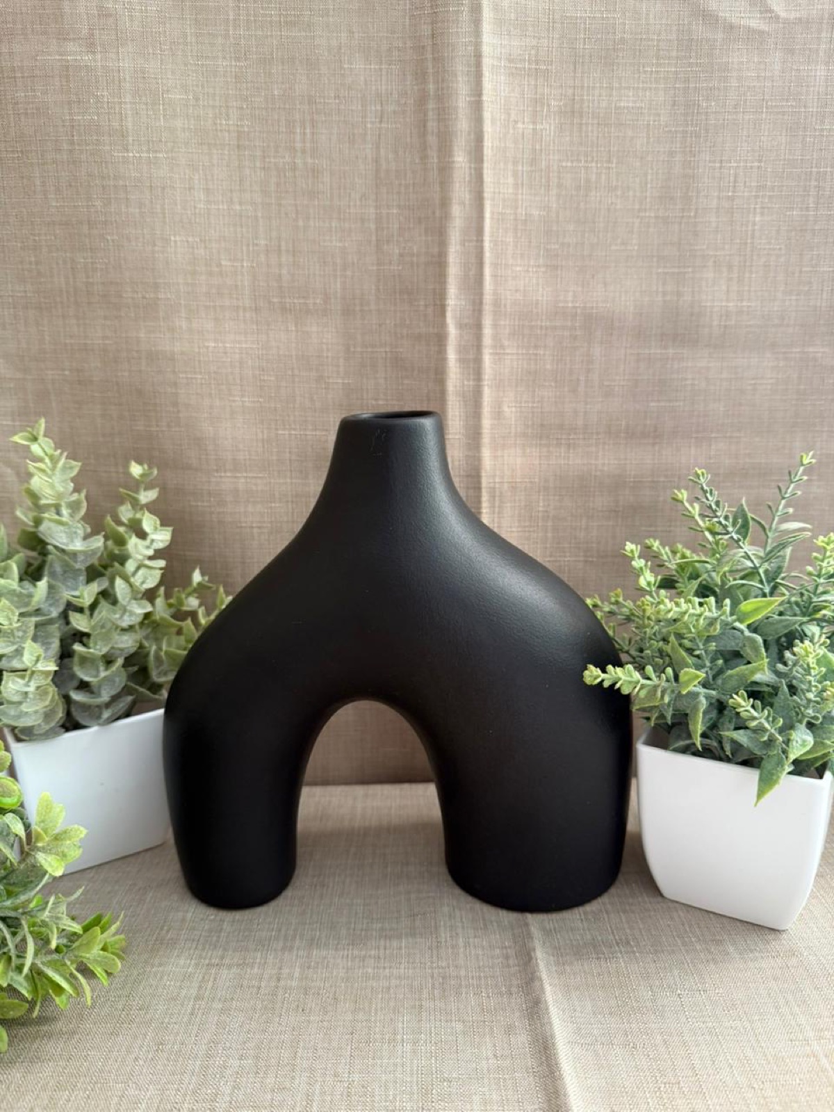 Set de 2 Jarrones Irregulares Negros